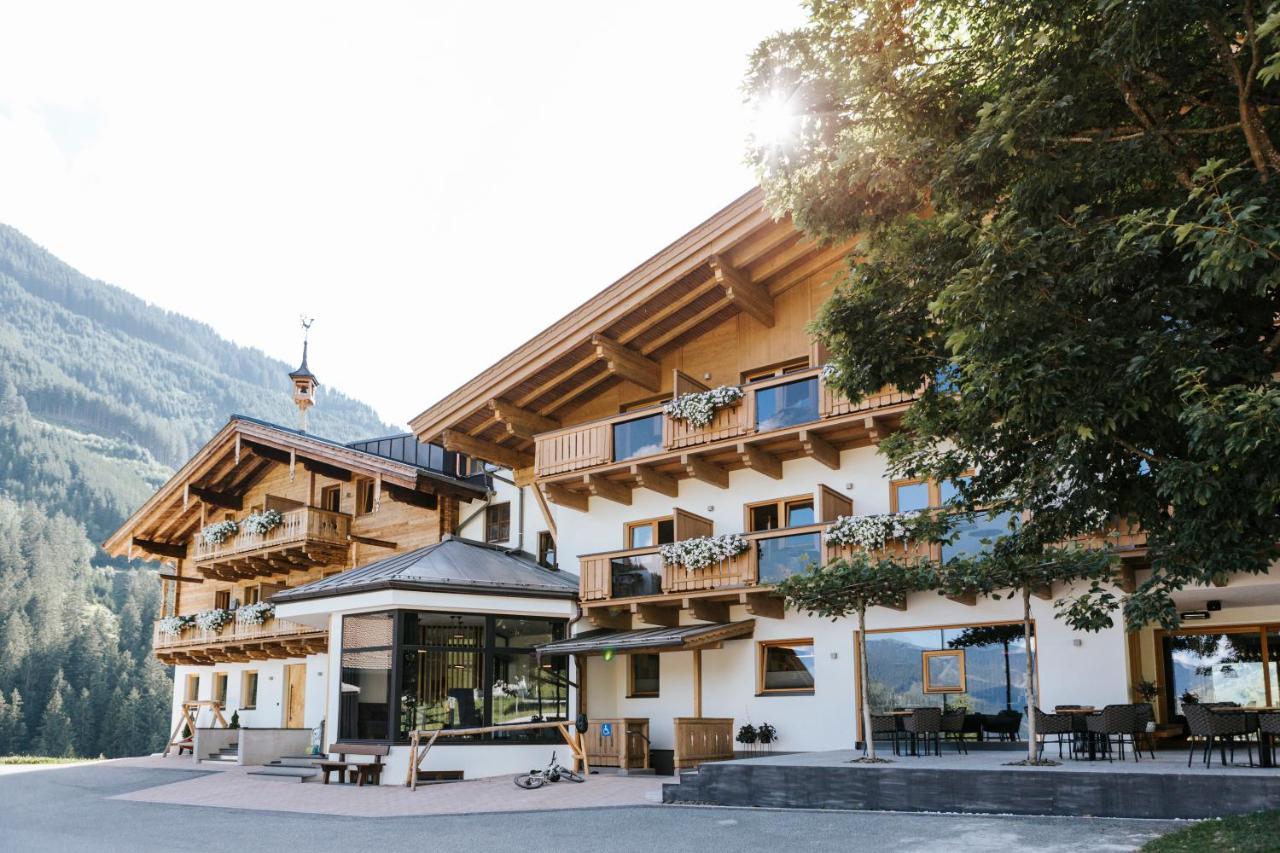 Hotel Thurnerhof Saalbach-Hinterglemm Exterior photo